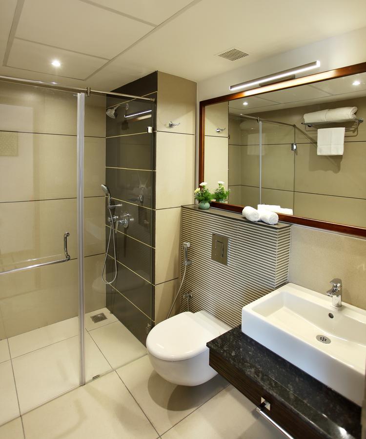 ชูการ์ บิสซิเนส โฮเต็ล Hotel Kochi ภายนอก รูปภาพ